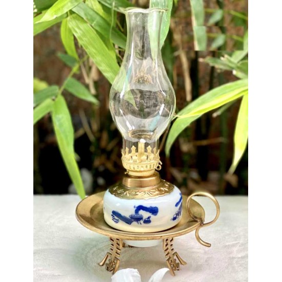 Đèn dầu đĩa đồng bầu sứ men lam DD04A