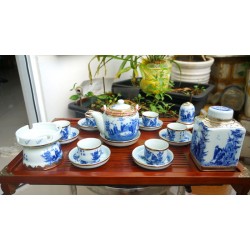 Bộ ấm chén bọc đồng Bát Tràng Trúc Lâm Thất Hiền men lam AC33A Bộ ấm chén bọc đồng Bát Tràng Trúc Lâm Thất Hiền men lam AC33A