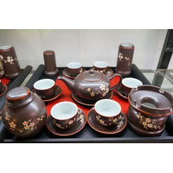 Ấm chén Bát Tràng giá rẻ họa tiết hoa đào men nâu Bát Tràng AC47 Ấm chén Bát Tràng giá rẻ họa tiết hoa đào men nâu Bát Tràng AC47