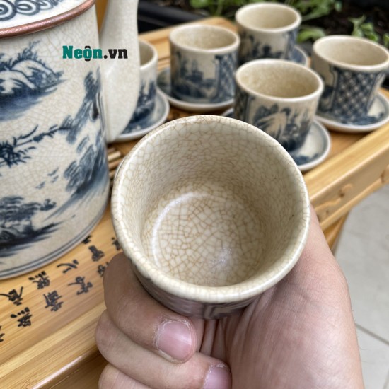 Ấm tích pha chè xanh vẽ sơn thủy men rạn AT01