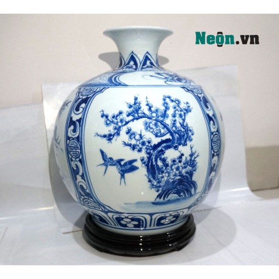 Bình hút tài lộc Bát Tràng họa tiết Tùng Cúc Trúc Mai cao 30cm BL10
