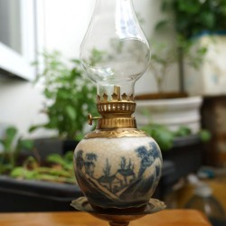 Đèn dầu gốm Bát Tràng men rạn giả cổ chân đồng DD10