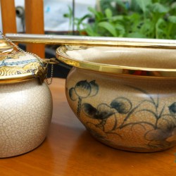 Điếu bát Bát Tràng bọc đồng men rạn giả cổ họa tiết sen DB33A Điếu bát Bát Tràng bọc đồng men rạn giả cổ họa tiết sen DB33A