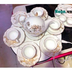 Bộ ấm trà cao cấp vẽ sen vàng kim 24k Bát Tràng quà tân gia AC27A Bộ ấm trà cao cấp vẽ sen vàng kim 24k Bát Tràng quà tân gia AC27A