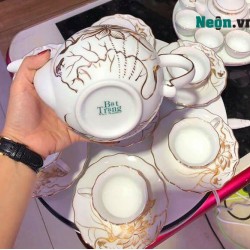 Bộ ấm trà cao cấp vẽ sen vàng kim 24k Bát Tràng quà tân gia AC27A