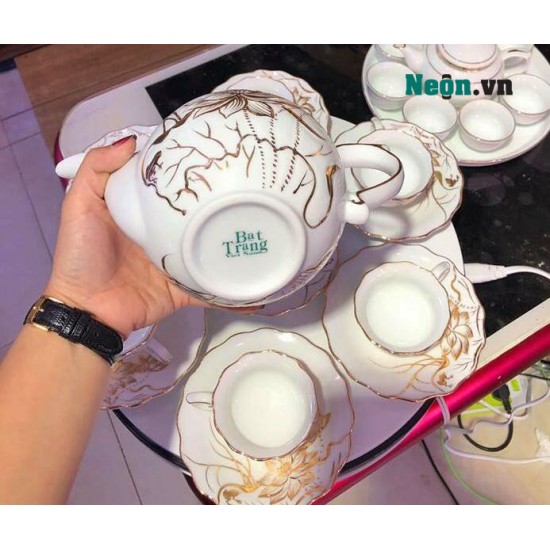 Bộ ấm trà cao cấp vẽ sen vàng kim 24k Bát Tràng quà tân gia AC27A