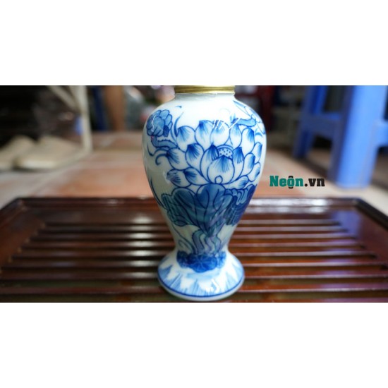 Đèn dầu thờ men lam cổ Bát Tràng vẽ hoa sen DD21