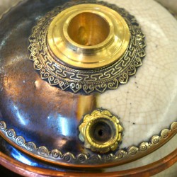 Điếu bát men rạn bán kim sa bọc đồng DB15