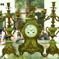 Bộ đồng hồ hai chân nến đá cẩm thạch cổ DH09