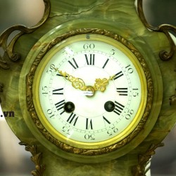 Bộ đồng hồ hai chân nến đá cẩm thạch cổ DH09 Bộ đồng hồ hai chân nến đá cẩm thạch cổ DH09