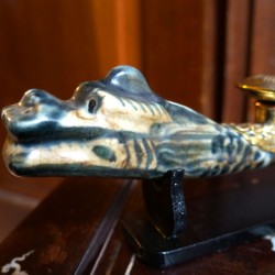 Điếu tẩu đầu rồng men rạn giả cổ TA01 Điếu tẩu đầu rồng men rạn giả cổ TA01