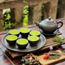Bộ ấm chén tử sa Bát Tràng khắc sen khay tròn AC56B
