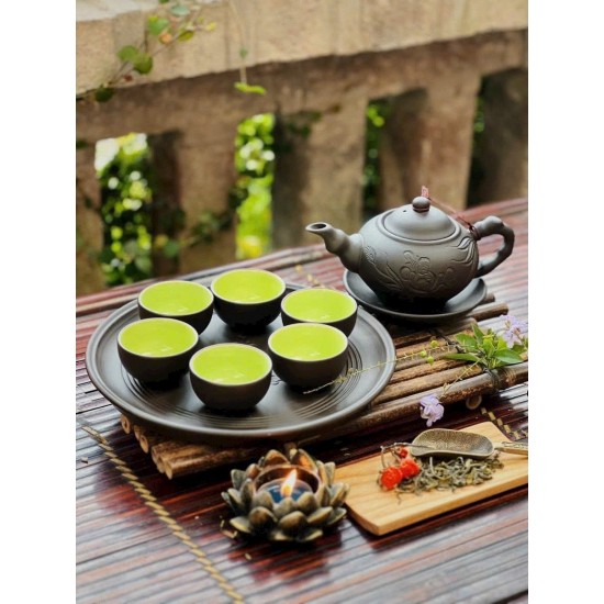 Bộ ấm chén tử sa Bát Tràng khắc sen khay tròn AC56B