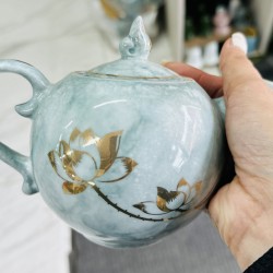 Ấm chén Bát Tràng vẽ sen vàng men vân đá xanh nhạt AC69A