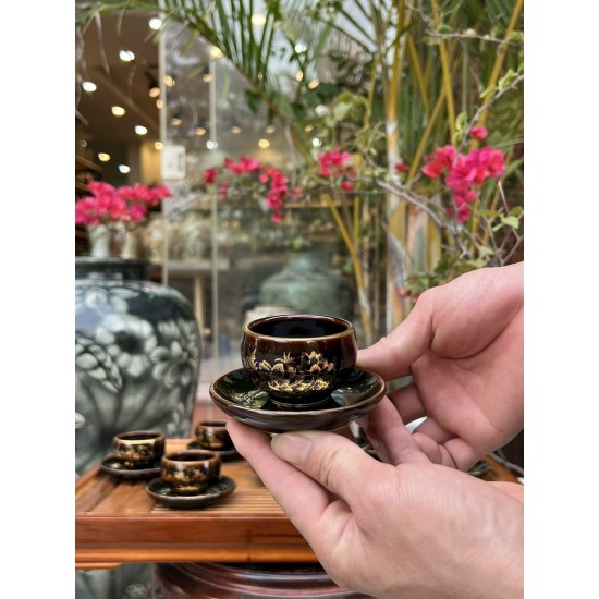 Bộ ấm trà vẽ vàng men đen hỏa biến Hoa Sen AC84E