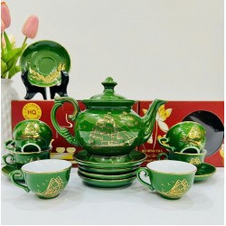 Bộ ấm trà Bát Tràng vẽ vàng Thuận Buồm Xuôi Gió AC94A