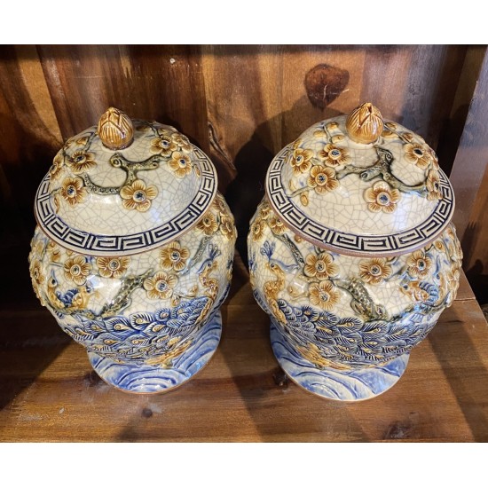 Chóe đựng rượu Bát Tràng men rạn đắp nổi công đào CE04