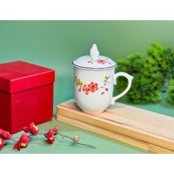 Cốc sứ có nắp Bát Tràng men kem hoa đào