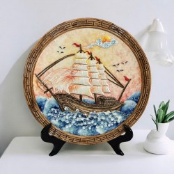 Đĩa cảnh trang trí Bát Tràng đắp nổi Thuận Buồm Xuôi Gió D39 Đĩa cảnh trang trí Bát Tràng đắp nổi Thuận Buồm Xuôi Gió D39