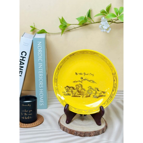 Đĩa trang trí vẽ vàng Mã Đáo Thành Công màu theo phong thủy D43 Đĩa trang trí vẽ vàng Mã Đáo Thành Công màu theo phong thủy D43