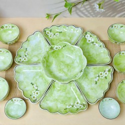 Bộ bát đĩa hoa mặt trời vẽ hoa mận trắng vân đá xanh lá DA11