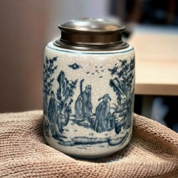 Bình đựng trà (hộp đựng chè) men rạn giả cổ vẽ Tùng Lâm Thất Hiền LC05B Bình đựng trà (hộp đựng chè) men rạn giả cổ vẽ Tùng Lâm Thất Hiền LC05B