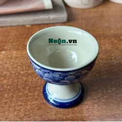 Ly sứ uống rượu men lam vẽ hoa mẫu đơn LS03 Ly sứ uống rượu men lam vẽ hoa mẫu đơn LS03