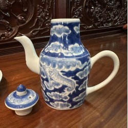 Bình rót rượu Bát Tràng vẽ long ẩn NR12A Bình rót rượu Bát Tràng vẽ long ẩn NR12A