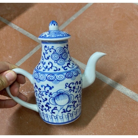 Bình rót rượu Bát Tràng men lam giả cổ vẽ hoa dây NR12C