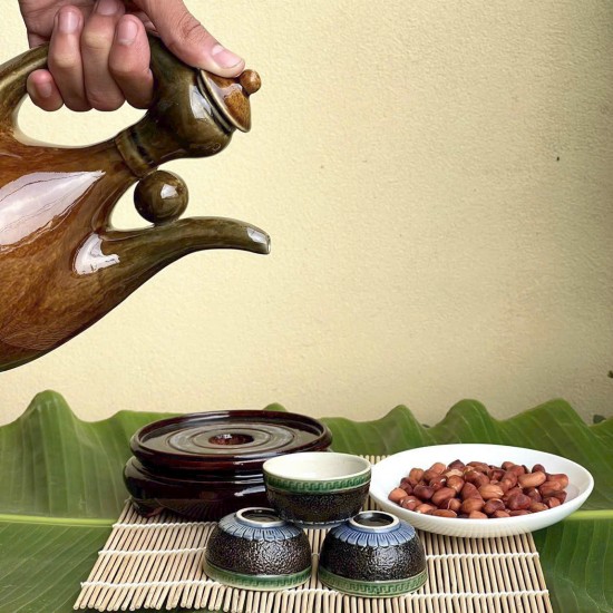 Nậm rượu quả xoài màu men mật NR13