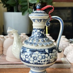 Bình rót rượu Bát Tràng men lam giả cổ vẽ hoa đào NR17B