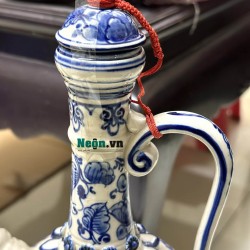 Bình rót rượu Bát Tràng men lam giả cổ vẽ hoa mẫu đơn NR17E