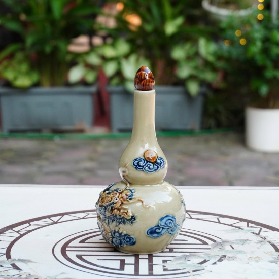 Nậm rượu men hoàng thổ đắp nổi rồng NR18 Nậm rượu men hoàng thổ đắp nổi rồng NR18