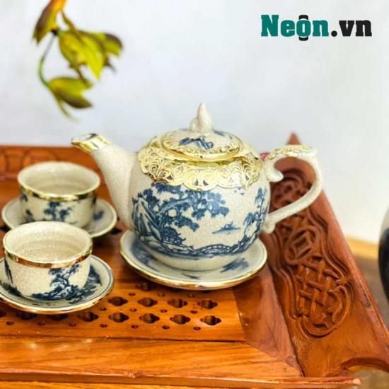 Bộ ấm chén men rạn Bát Tràng vẽ Tùng chùa bọc đồng AC38