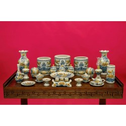 Bộ đồ thờ cơ bản men rạn đắp nổi sen vàng Bát Tràng DT35 Bộ đồ thờ cơ bản men rạn đắp nổi sen vàng Bát Tràng DT35