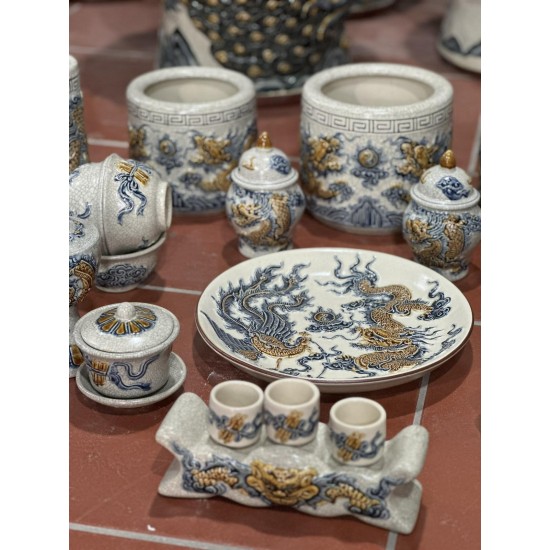 Bộ đồ thờ ban treo tường men rạn đắp nổi rồng vàng Bát Tràng DT36