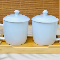 Cốc sứ trắng lùn có nắp Bát Tràng