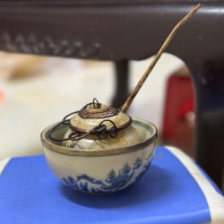 Điếu bát mini giả cổ men rạn vẽ sơn thủy số 2