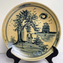 Đĩa gốm Bát Tràng hình Hồ Gươm D29 - Quà lưu niệm Hà Nội Đĩa gốm Bát Tràng hình Hồ Gươm D29 - Quà lưu niệm Hà Nội