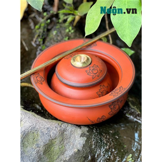 Điếu bát gốm tử sa vẽ sen Bát Tràng kèm xe đồng DB40