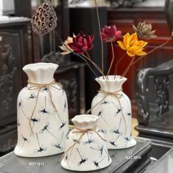 Lọ hoa mini dáng túi tiền để bàn vẽ chuồn kim LH091