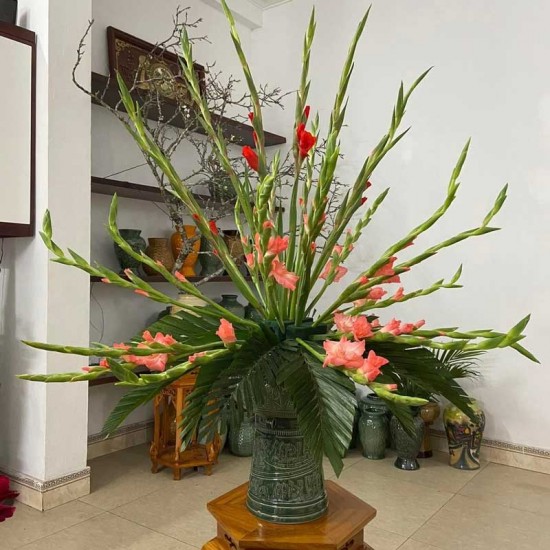 Bình hoa khắc nổi trống đồng xanh ngọc LH12