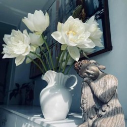 Lọ hoa dáng bình sữa trắng thiên nga LH021