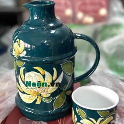 Phích nước sứ Bát Tràng xanh cổ vịt vẽ hoa cúc vàng Phích nước sứ Bát Tràng xanh cổ vịt vẽ hoa cúc vàng