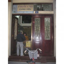 Thuốc lào chính hiệu số 8 Hàng Gà loại đặc biệt Thuốc lào chính hiệu số 8 Hàng Gà loại đặc biệt