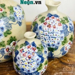Vò miệng tam giác hút tài lộc hoa cẩm tú cầu men rạn VL02 Vò miệng tam giác hút tài lộc hoa cẩm tú cầu men rạn VL02